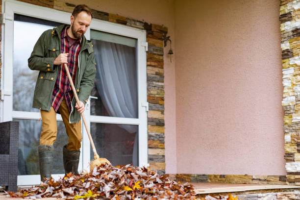 Best Yard Waste Removal  in Columbus, NE